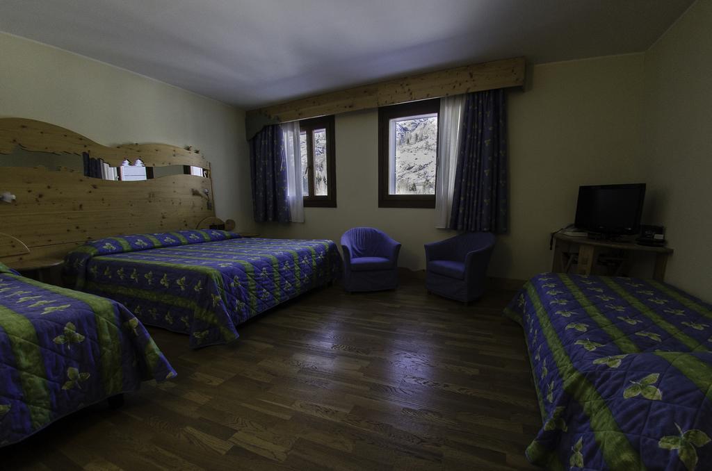 Hotel Rive - Complesso Turistico Campo Smith Bardonecchia Bagian luar foto